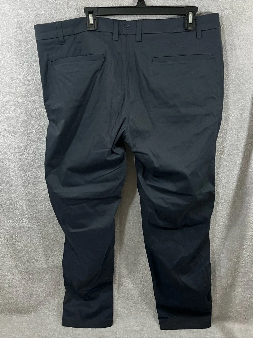 BIRD DOGS FLAT FRONT STRETCH PERFORMANCE GOLF PANTS 40 x 30 Charcoal Gray